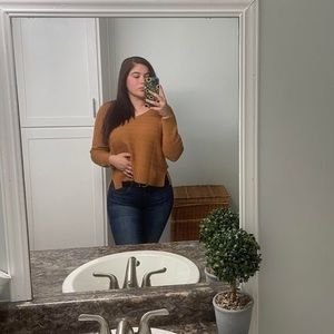 Meet your Posher, Cinthia